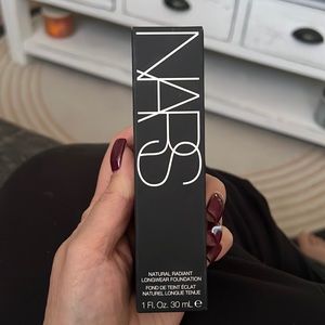 NARS natural radiant longwear foundation